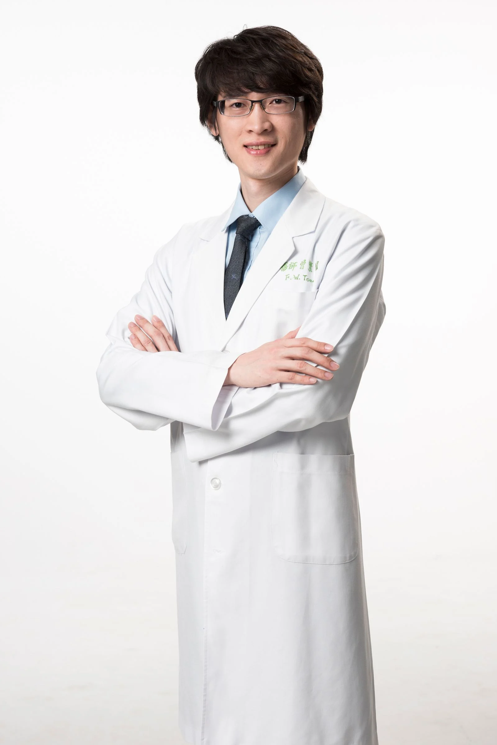 台北醫美診所 凝境美學診所 曾繁聞醫生